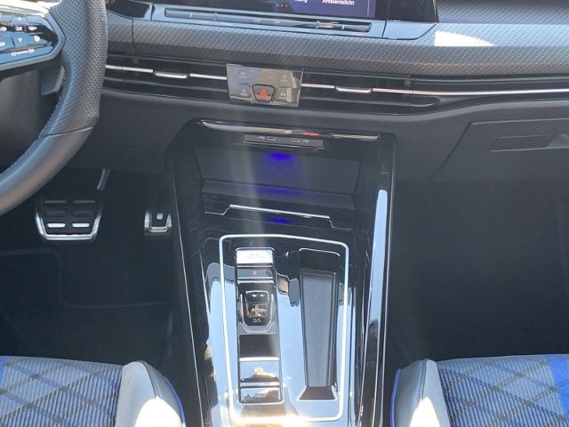 Golf R VIII 2.0 TSI 4M Navi Soundsystem IQ.Light