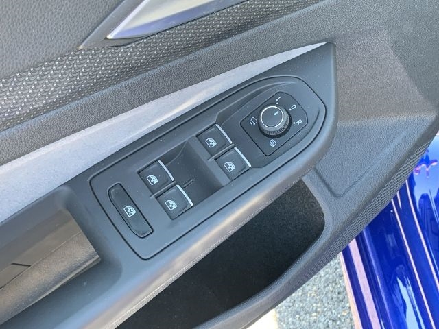Golf R VIII 2.0 TSI 4M Navi Soundsystem IQ.Light