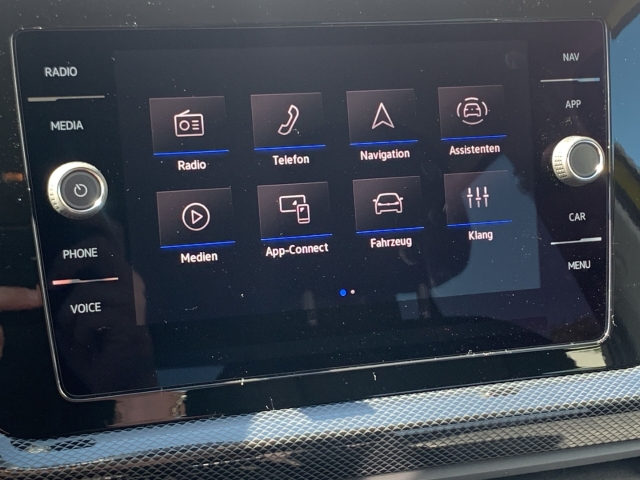 T-Cross 1.0 TSI Life AHK LED SHZ PDC App-Connect
