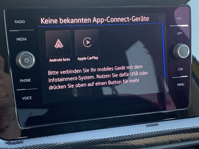 T-Cross 1.0 TSI Life AHK LED SHZ PDC App-Connect