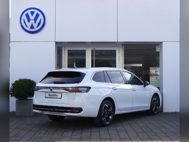 Passat Variant 2.0 TDI Elegance DSG AHK Navi SD