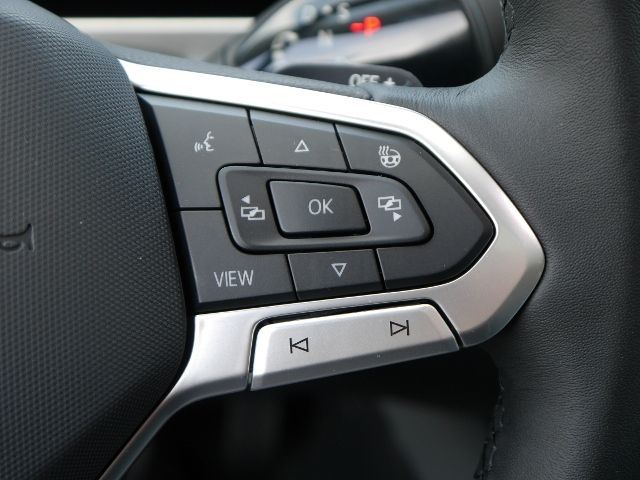Passat Variant 2.0 TDI Elegance DSG AHK Navi SD