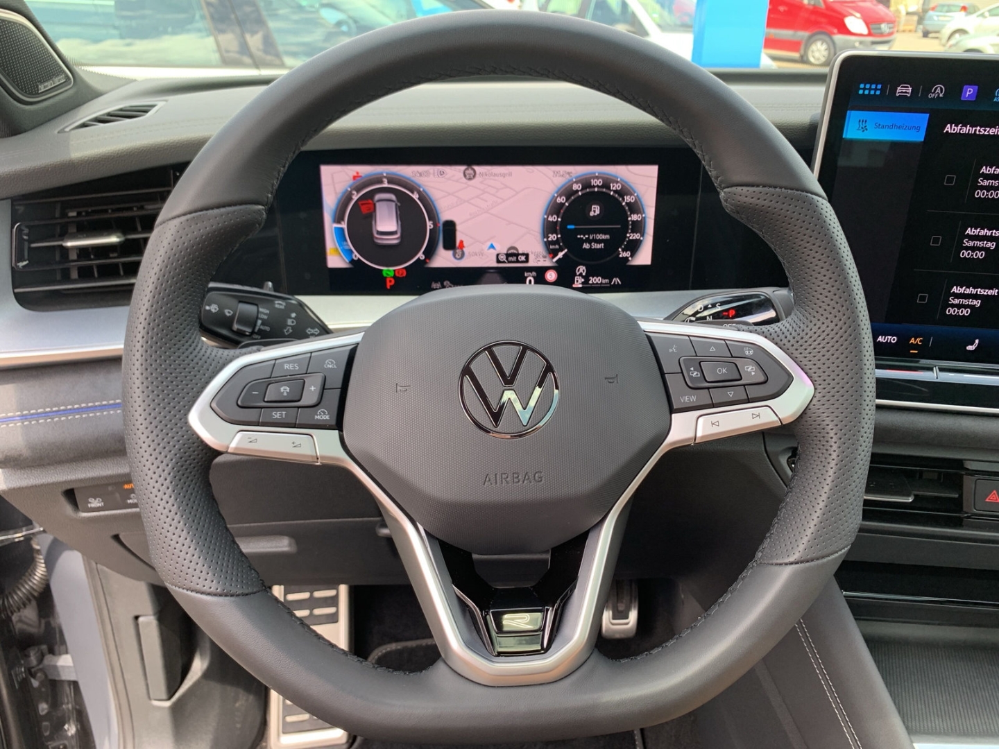 Tayron 2.0 TDI 4M R-Line AHK IQ.Light Navi ACC