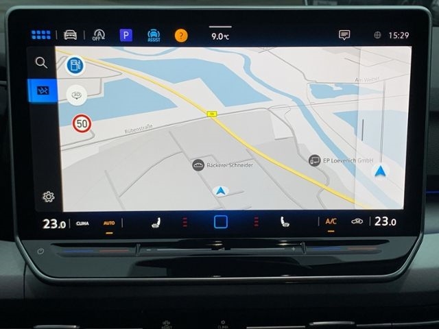 Golf VIII 1.5 TSI Life Navi ACC SHZ