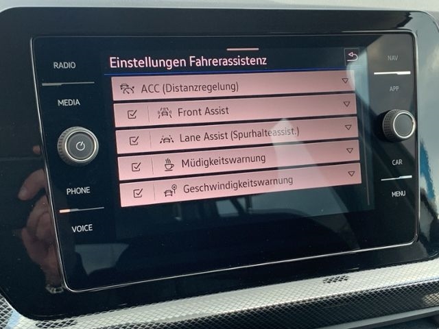 T-Cross 1.0 TSI DSG SHZ LED ACC App-Connect Klima