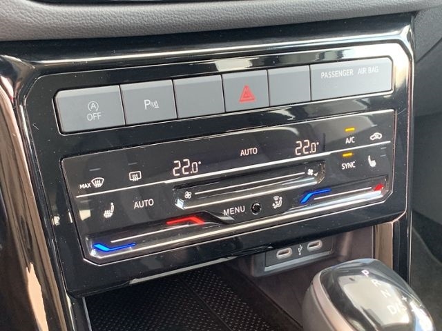T-Cross 1.0 TSI DSG SHZ LED ACC App-Connect Klima