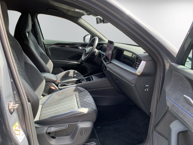 Tayron 2.0 TDI R-Line DSG 7-Sitze AHK Kamera ACC