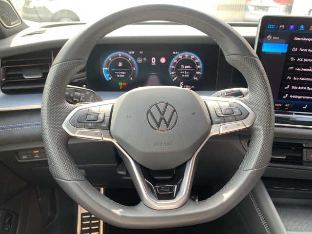 Tayron 2.0 TDI R-Line DSG 7-Sitze AHK Kamera ACC