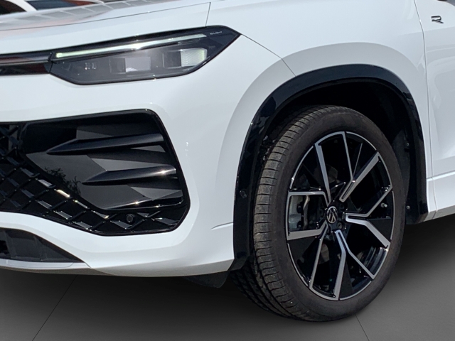 Tayron 2.0 TDI R-Line DSG 7-Sitze AHK Kamera ACC