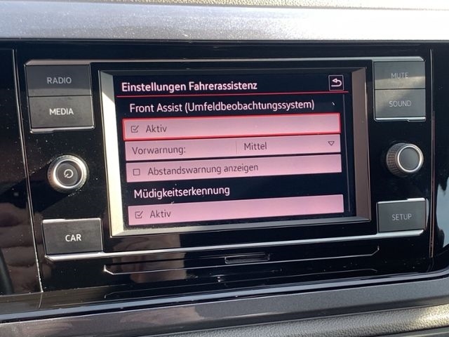 Polo 2.0 TSI LED Kurvenlicht SHZ PDC 18Z Klima