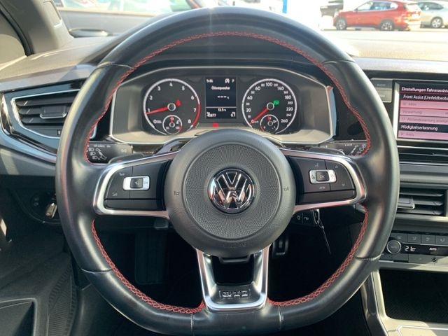 Polo 2.0 TSI LED Kurvenlicht SHZ PDC 18Z Klima