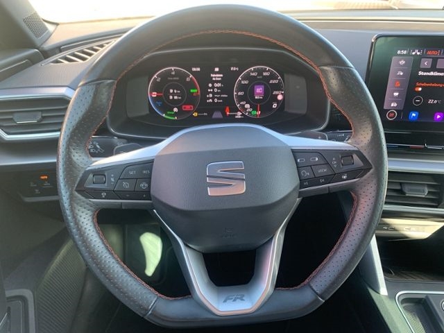 Leon 1.4 e-Hybrid FR Navi  LED ACC App-Connect