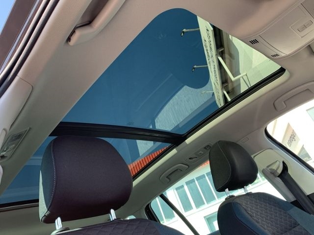 Golf Variant VII 1.6 TDI IQ.DRIVE AHK Navi RFK