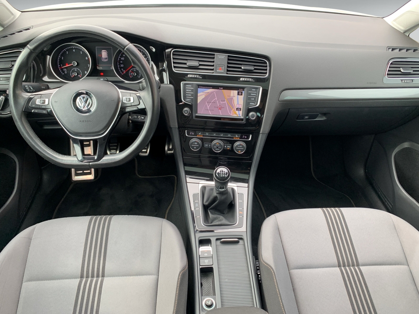 Golf VII 1.2 TSI Allstar AHK Navi Rückfahrkam.