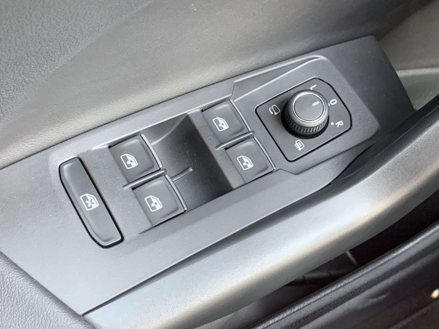 T-Cross 1.0 TSI Goal App-Connect SHZ LED GJR