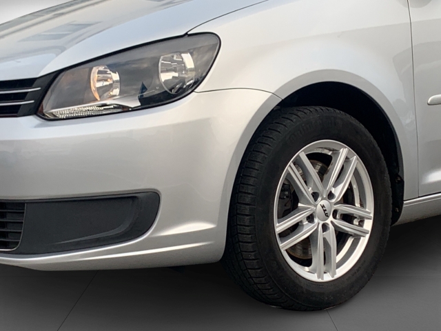 Touran 1.4 TSI Comfortline 7-Sitzer Navi Klima