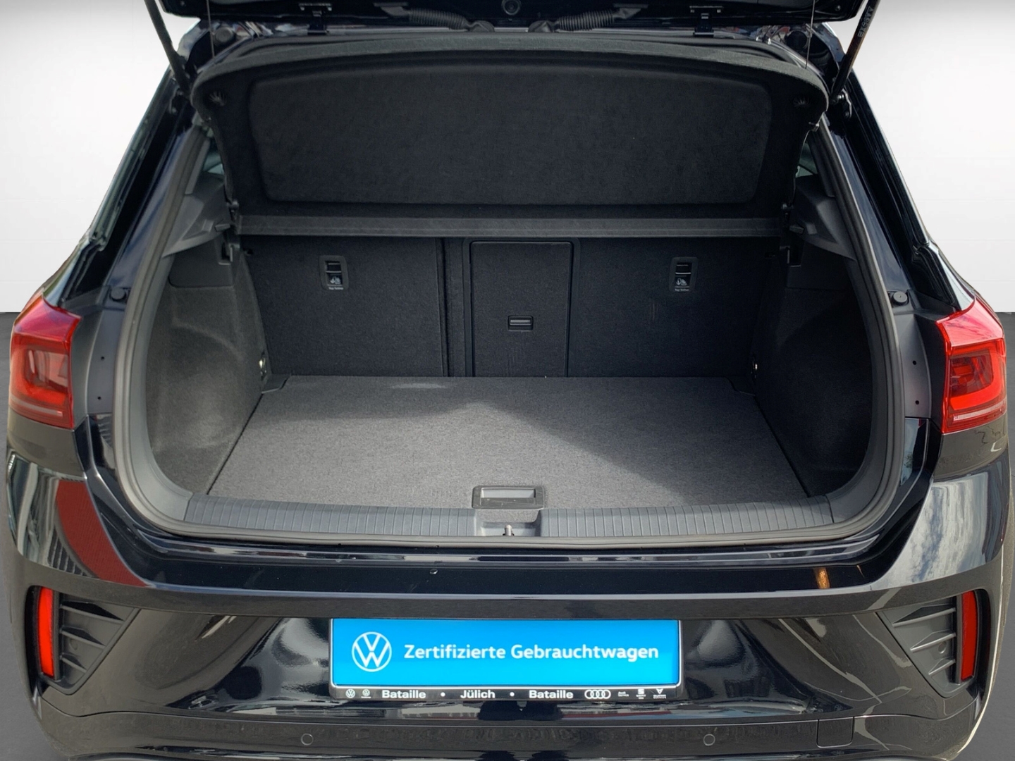 T-Roc 2.0 TSI 4M R-Line *299,- ohne Anzahlung*