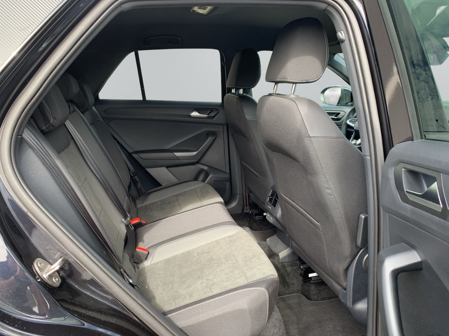 T-Roc 2.0 TSI 4M R-Line *299,- ohne Anzahlung*