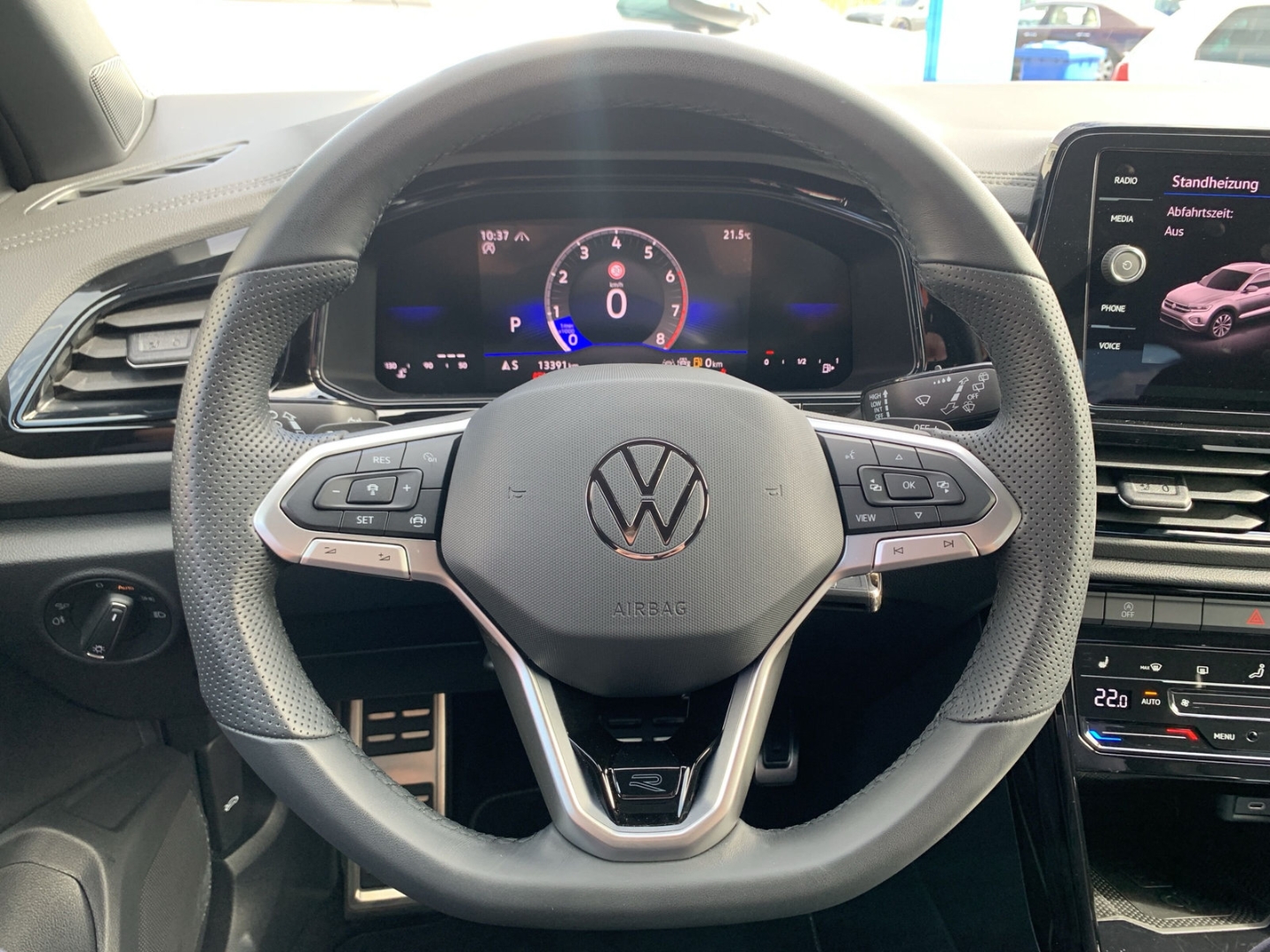 T-Roc 2.0 TSI 4M R-Line *299,- ohne Anzahlung*