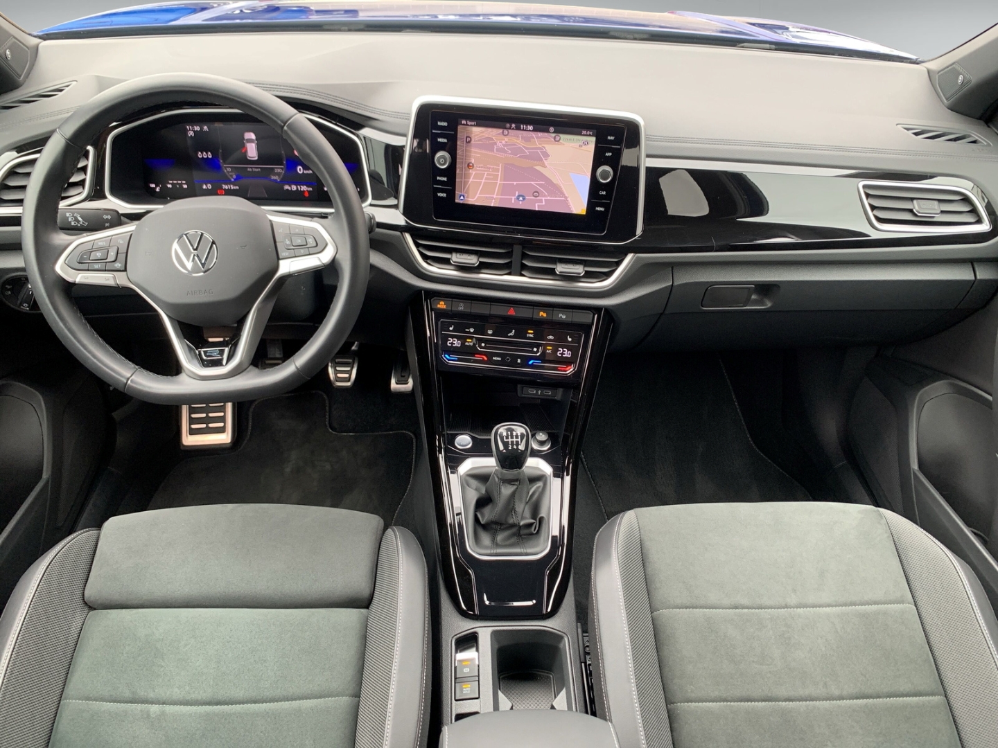 T-Roc 1.5 TSI R-Line StandHZG 289,- ohne Anzahl.