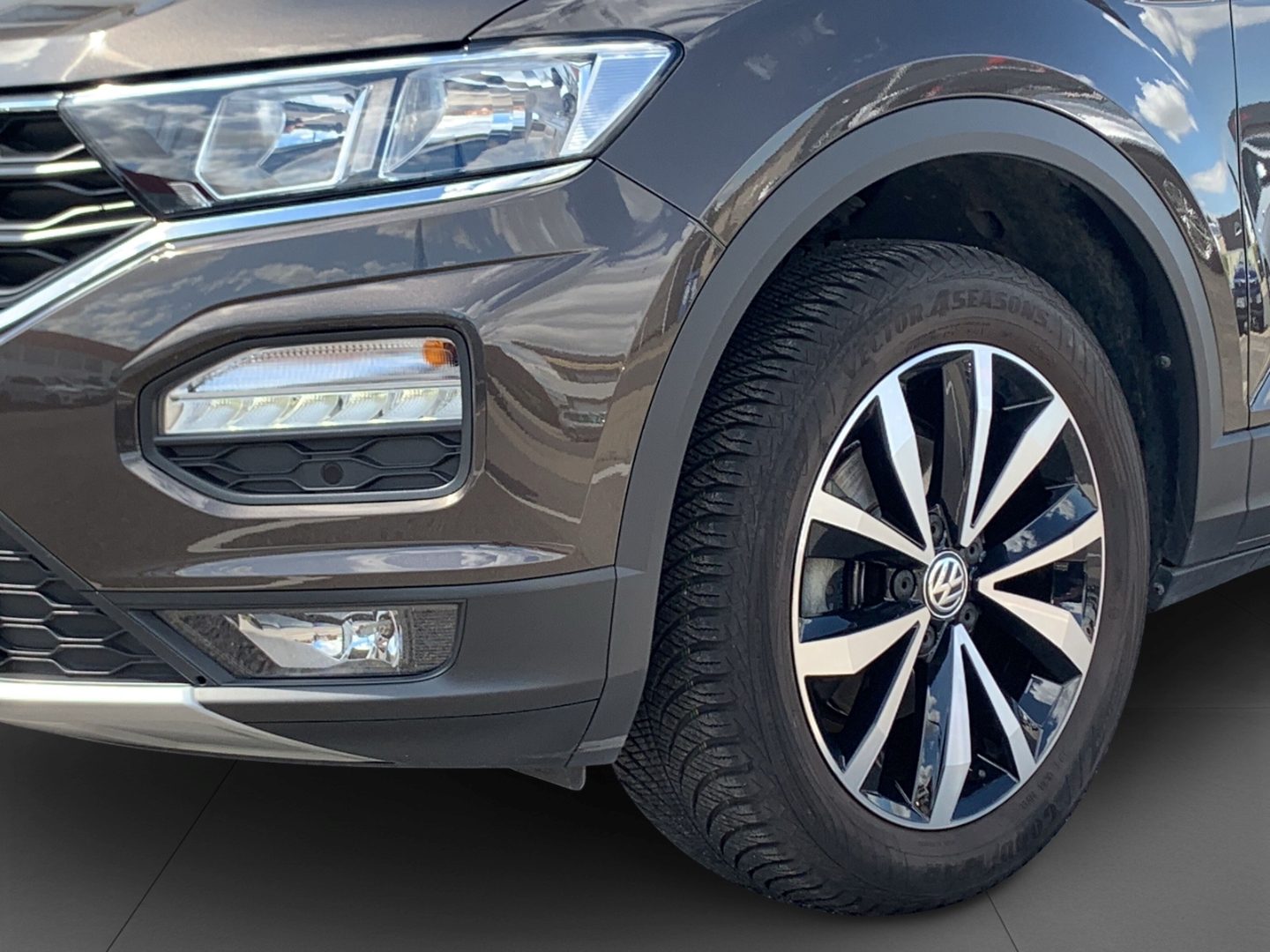 T-Roc 1.0 TSI Style Navi SHZ Klima PDC R-Kam.