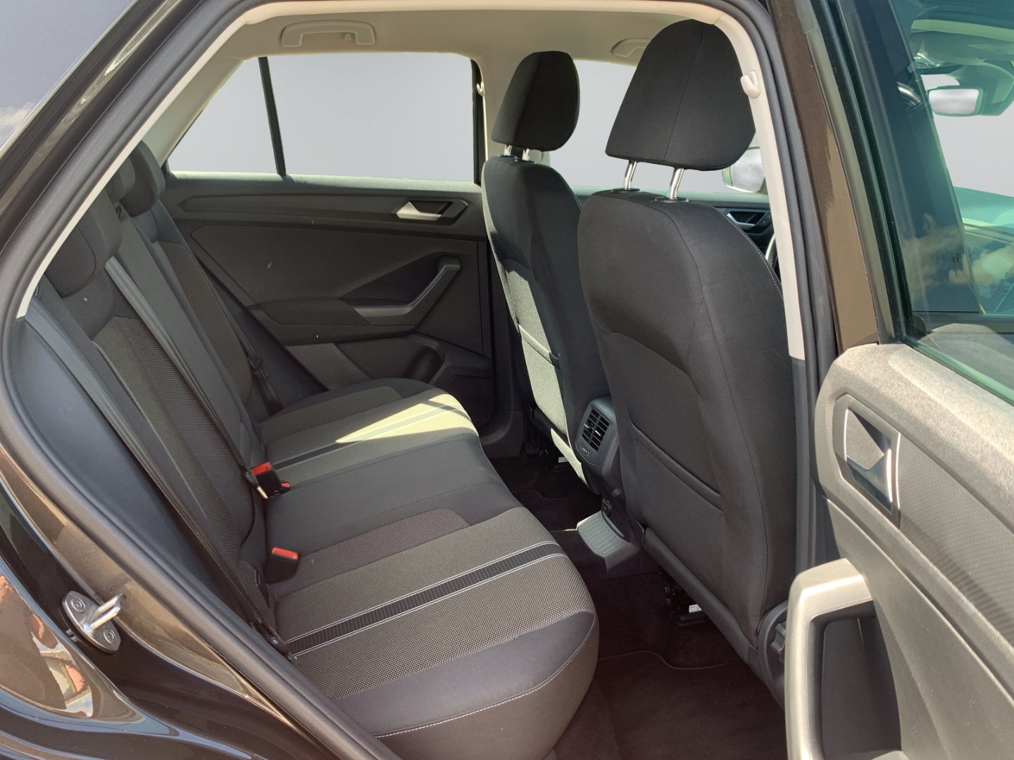 T-Roc 1.0 TSI Style Navi SHZ Klima PDC R-Kam.