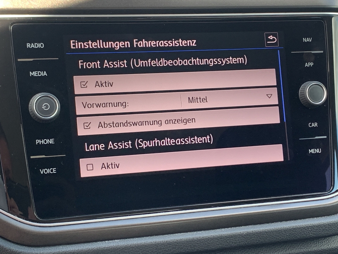 T-Roc 1.0 TSI Style Navi SHZ Klima PDC R-Kam.