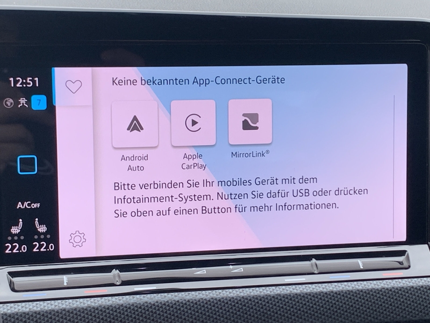 Golf VIII 1.0 TSI United Navi LED ACC SHZ PDC