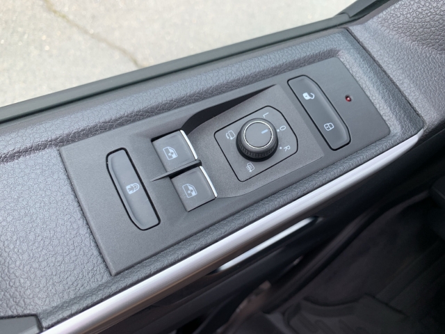 T6.1 Multivan 2.0 TDI 4M Comfortline AHK StandHZG