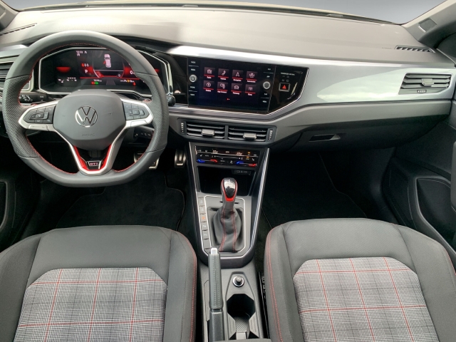 Polo GTI 2.0 TSI Navi IQ Light LED  APP Con. ACC