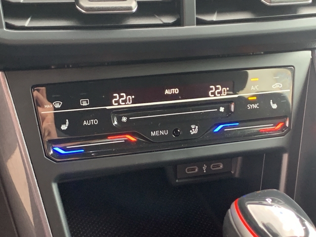 Polo GTI 2.0 TSI Navi IQ Light LED  APP Con. ACC