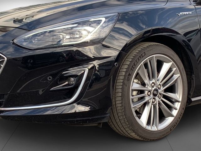 Focus Turnier 1.0 EcoBoost HUD AHK Pano Navi Leder LED