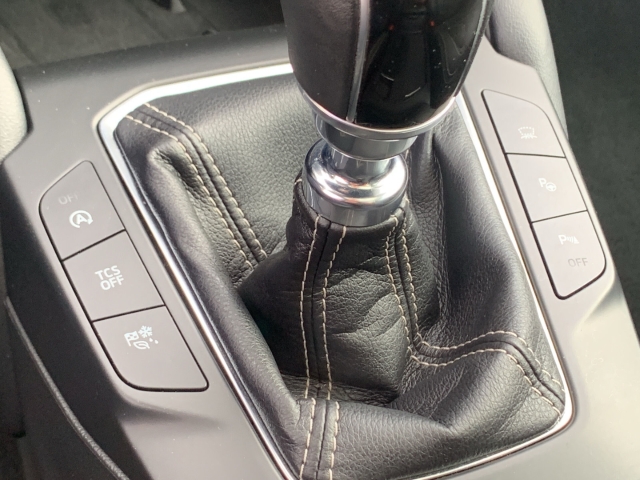 Focus Turnier 1.0 EcoBoost HUD AHK Pano Navi Leder LED