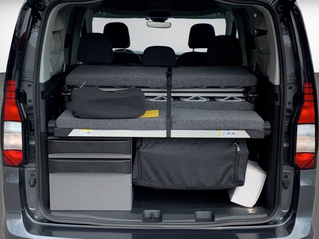 Caddy California 2.0 TDI StandHZG AHK ACC SHZ