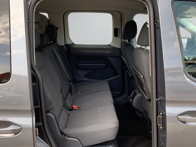 Caddy California 2.0 TDI StandHZG AHK ACC SHZ