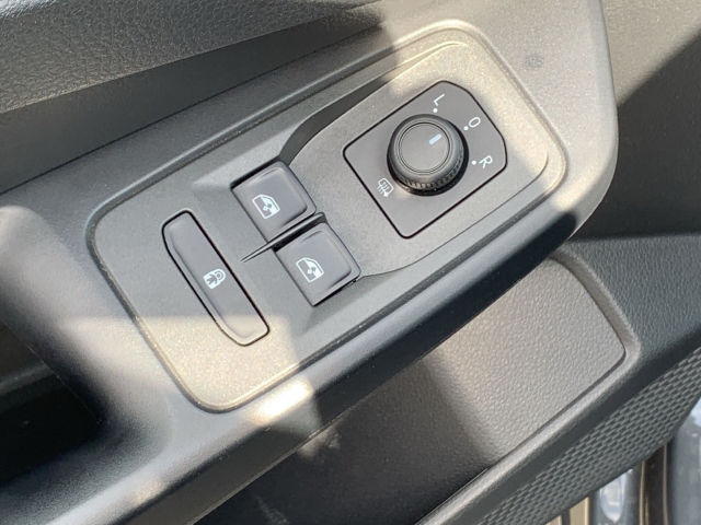 Caddy California 2.0 TDI StandHZG AHK ACC SHZ