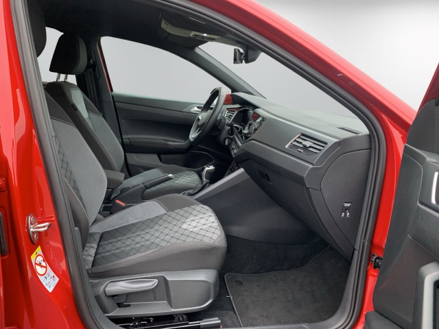 Taigo 1.5 TSI R-Line Navi IQ.Light SHZ ACC