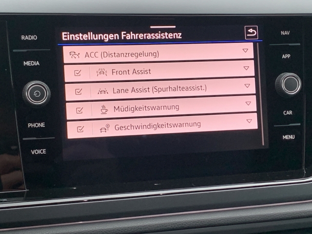 Taigo 1.5 TSI R-Line Navi IQ.Light SHZ ACC