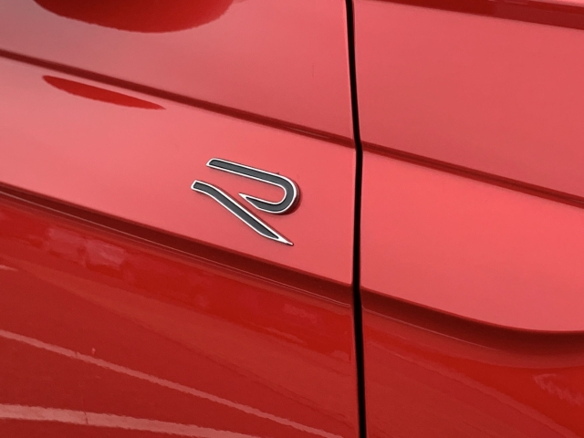 Taigo 1.5 TSI R-Line Navi IQ.Light SHZ ACC