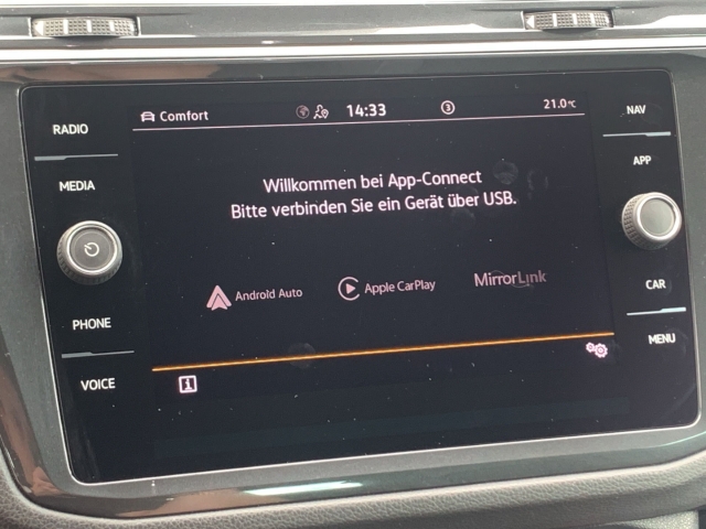 Tiguan 2.0 TDI 4M R-Line AHK Navi LED SHZ DCC