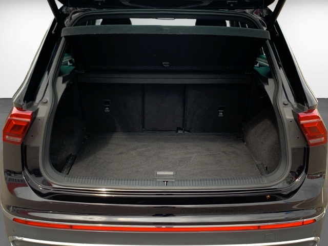 Tiguan 2.0 TDI 4M Elegance AHK StandHZG Navi