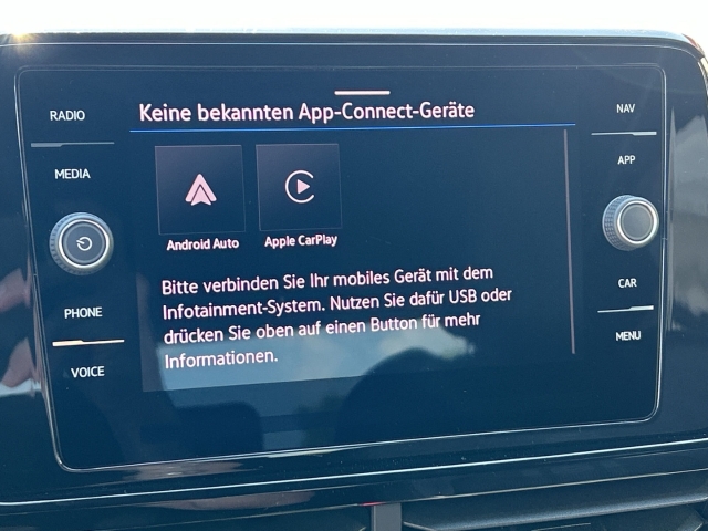 T-Roc 1.5 TSI R-Line AHK Navi Easy Open Matrix