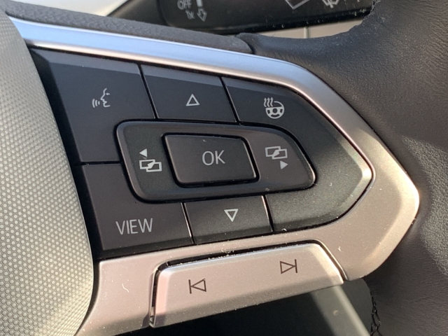 Golf VIII 1.5 TSI ACC SHZ LED App-Connect