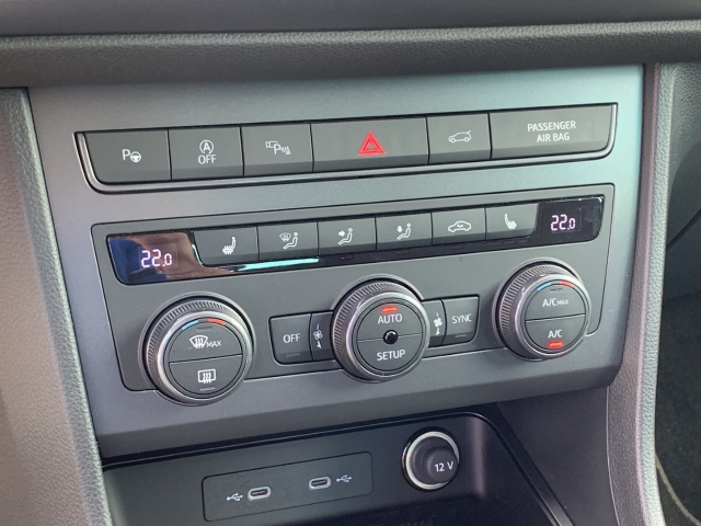 Ateca 2.0 TSI VZ 4Drive Navi Area View LED SHZ