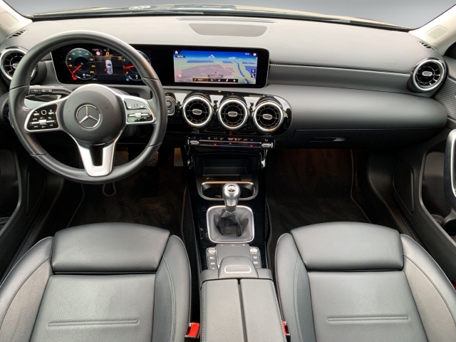 A 180 Progressive Navi LED Klima SHZ Keyless