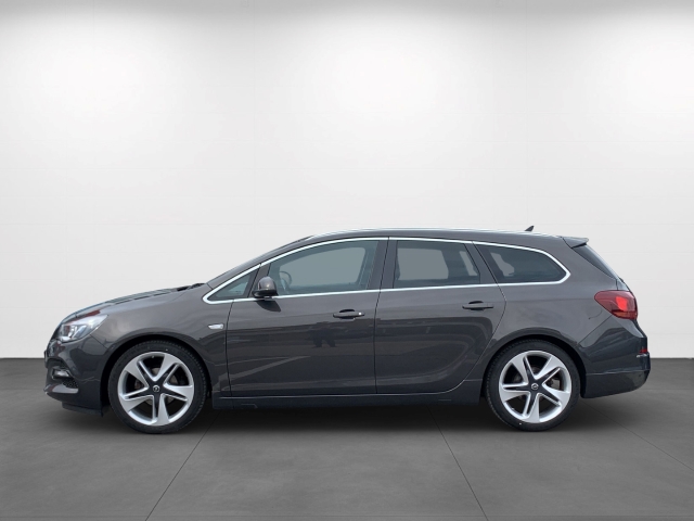 Astra Sportstourer 1.4 Turbo Exklusiv Navi