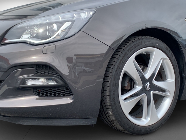Astra Sportstourer 1.4 Turbo Exklusiv Navi