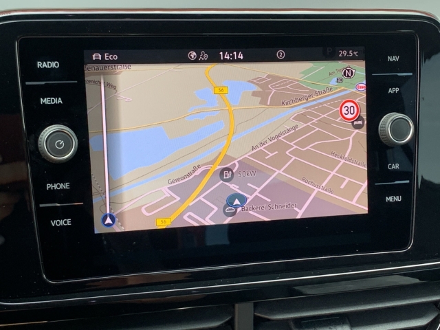 T-Roc 1.0 TSI R-Line AHK Matrix ACC Kamera SHZ