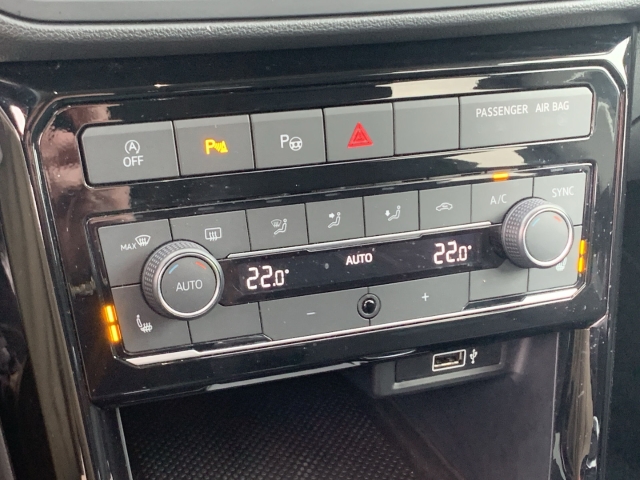 T-Cross 1.0 TSI Style Navi LED ACC App-Connect