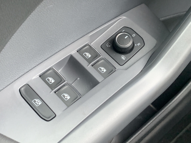 T-Cross 1.0 TSI Style Navi LED ACC App-Connect